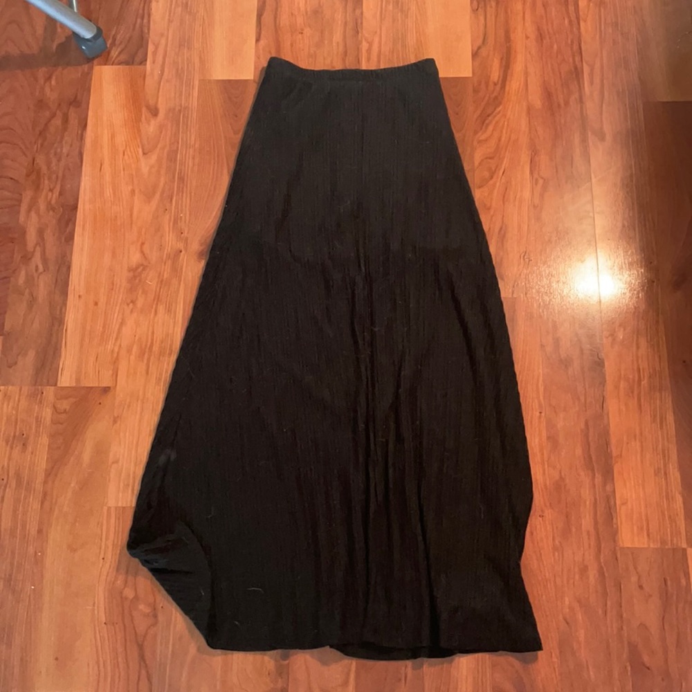 Black maxi skirt